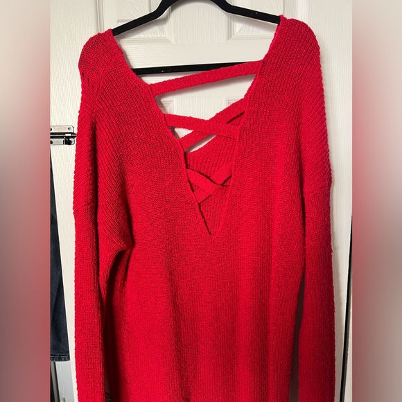 Red Sweater - Torrid - Picture 3 of 3